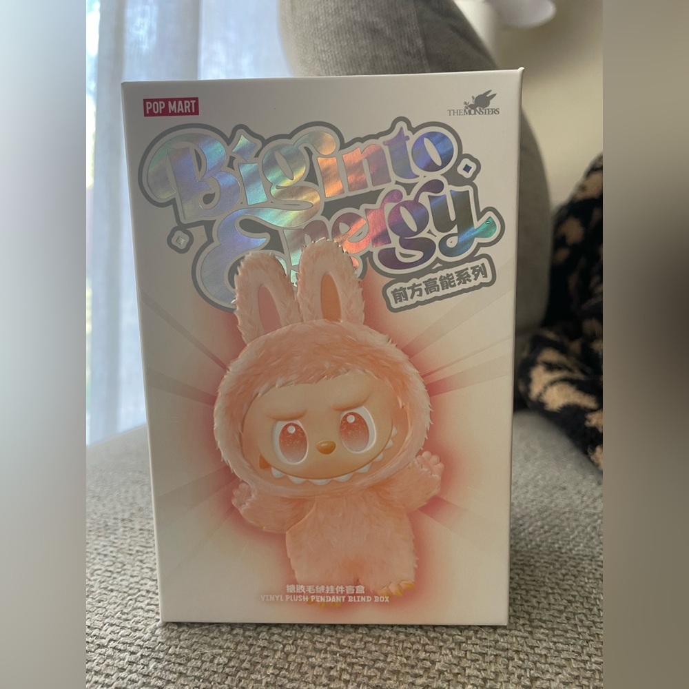 LABUBU Big Into Energy HOPE 💙